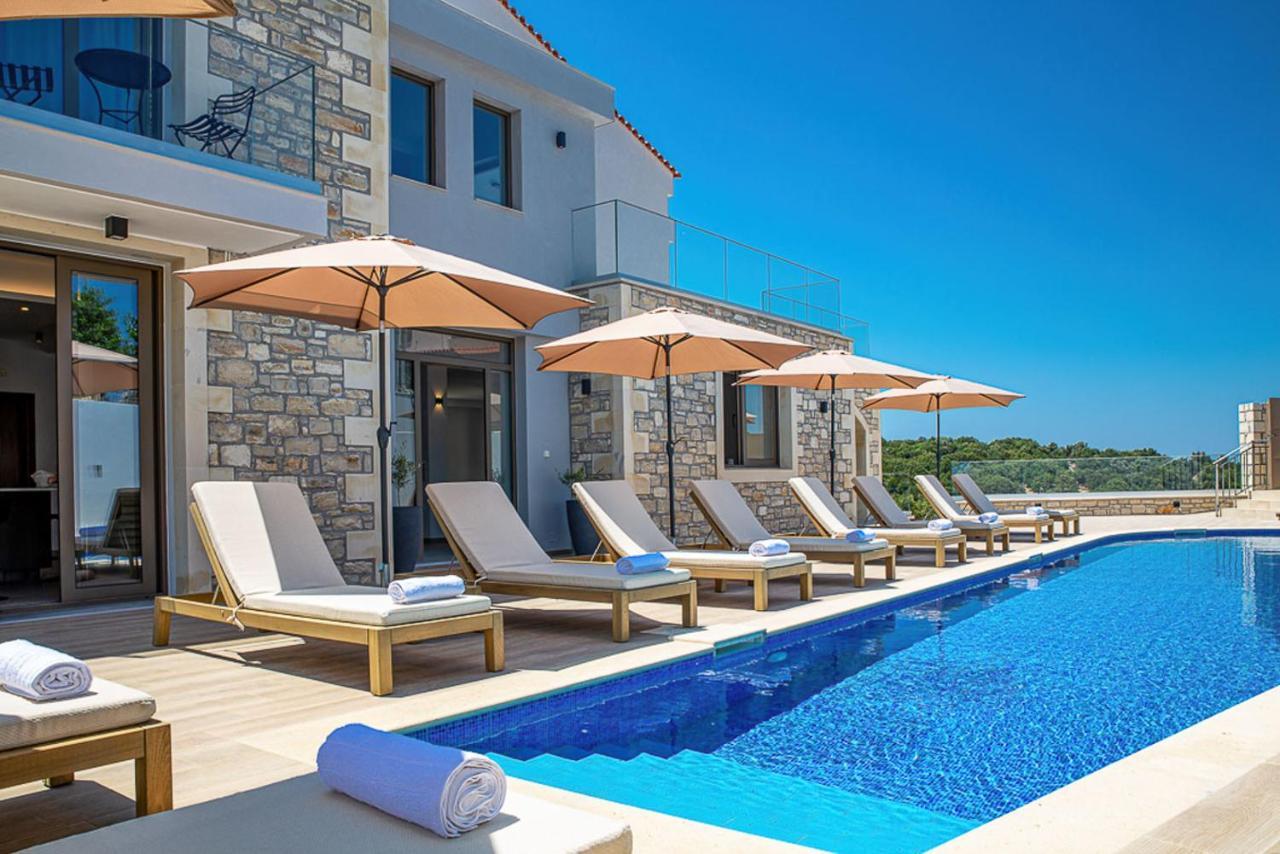 Grand Resort Villa Elefterna Exteriör bild
