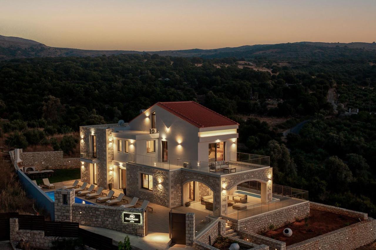 Grand Resort Villa Elefterna Exteriör bild