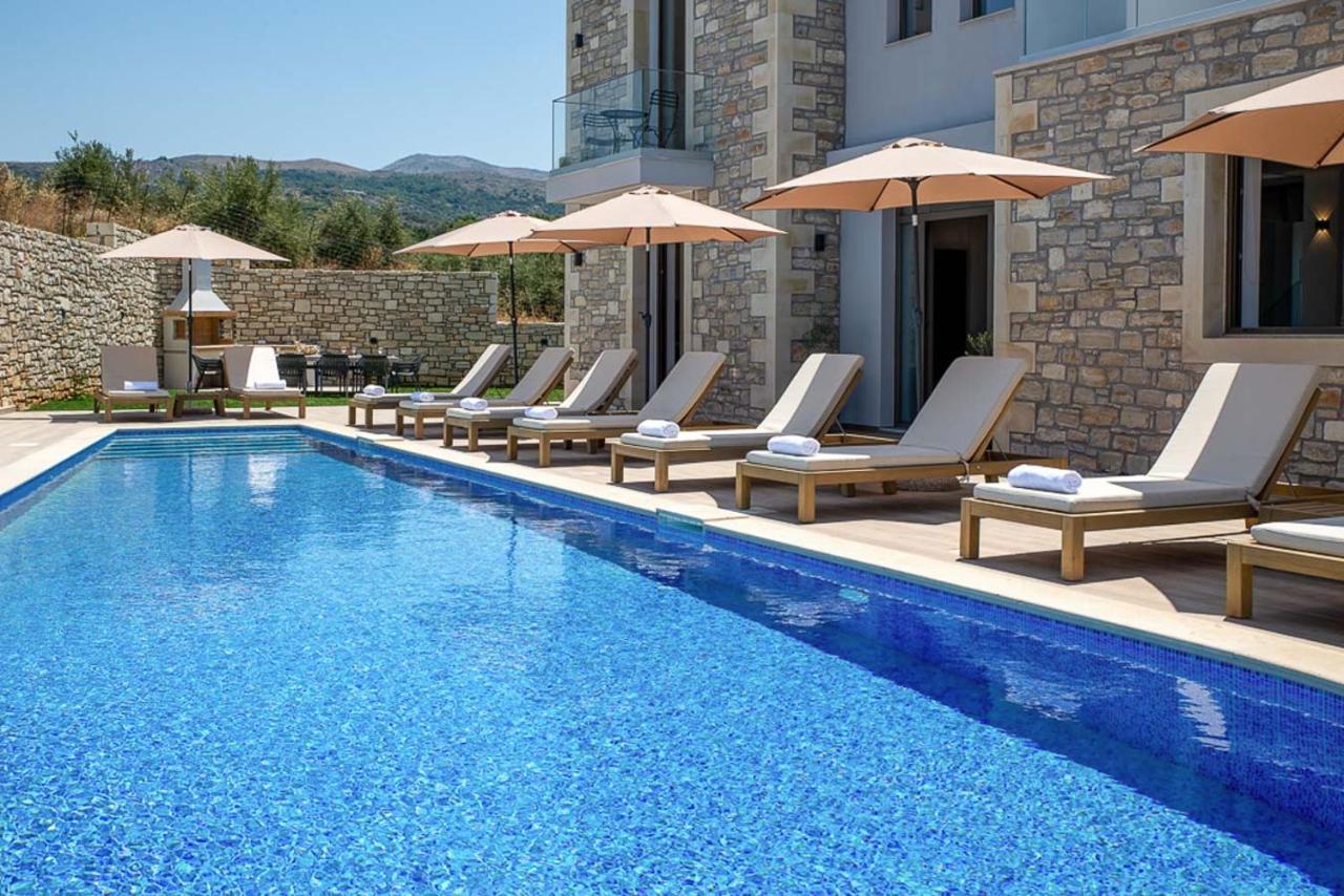 Grand Resort Villa Elefterna Exteriör bild