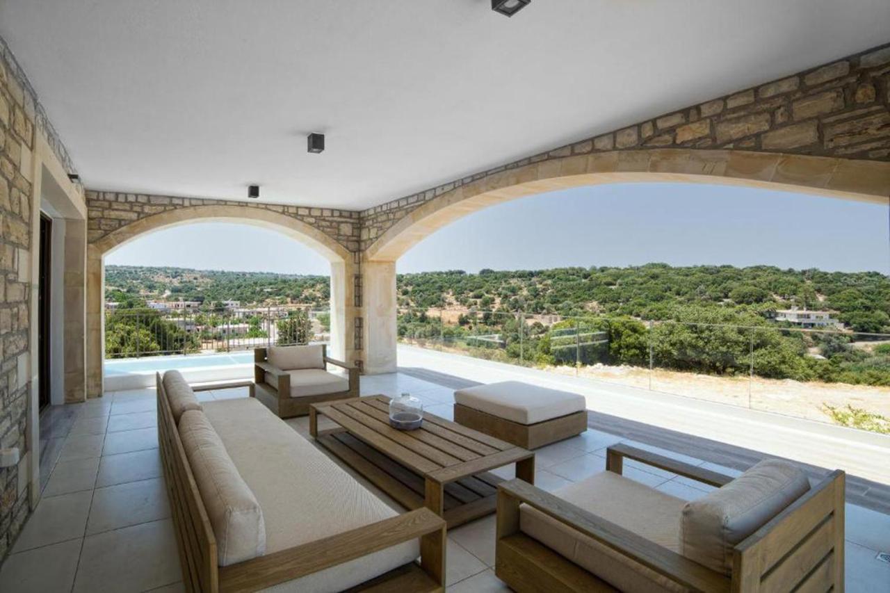 Grand Resort Villa Elefterna Exteriör bild